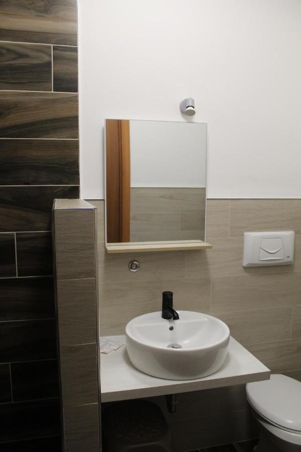 Manfredi Sea Room Vieste Exterior photo